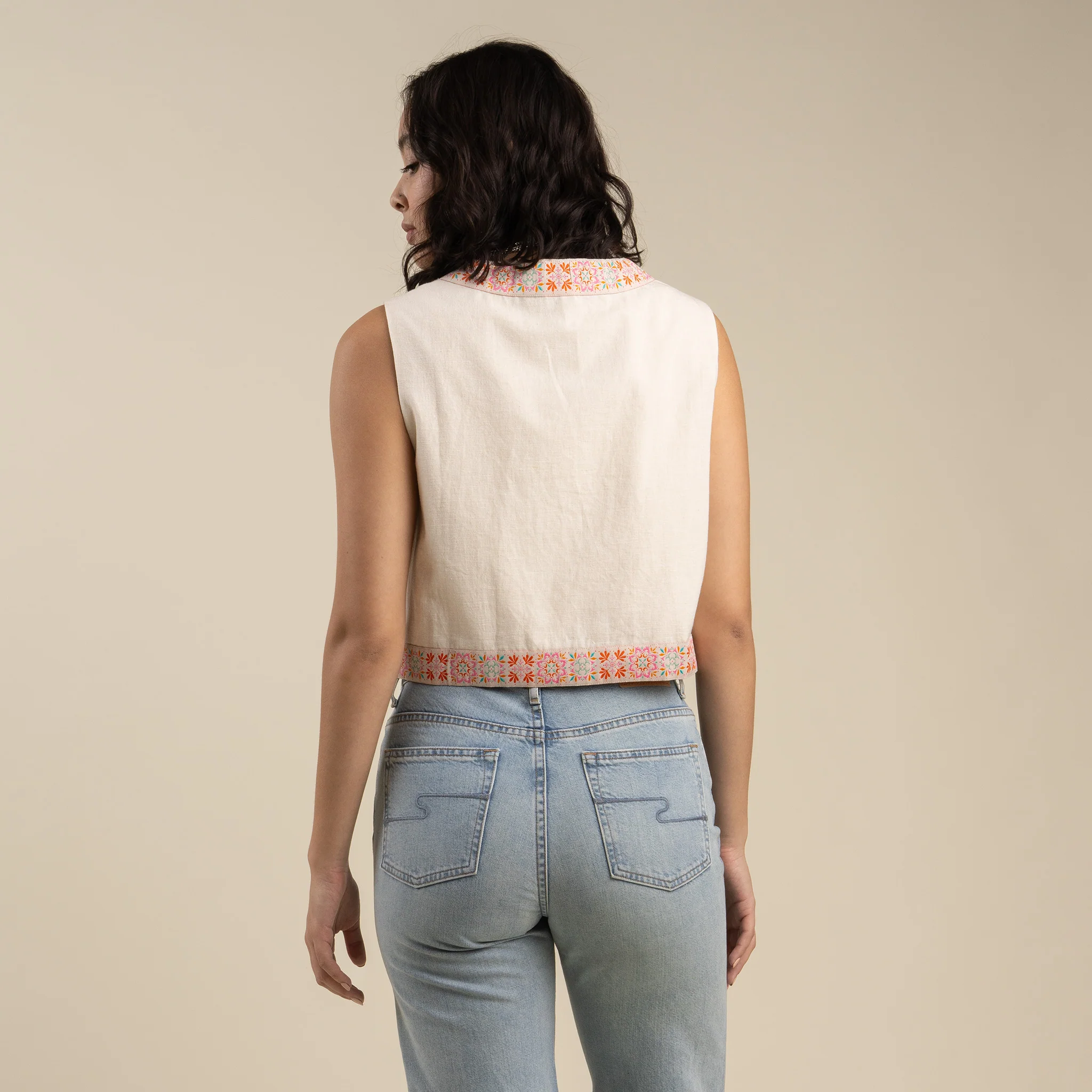 Frontier Vest - Image 3